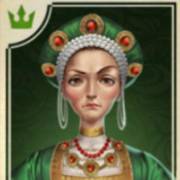 Battle Royal: A queen in green