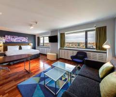 Olympic Casino Akropolis: Suite