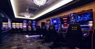 Casino Royal Minsk: VIP games