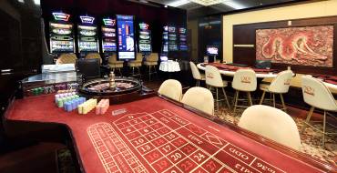 Casino XO Club Minsk: Separate room with games