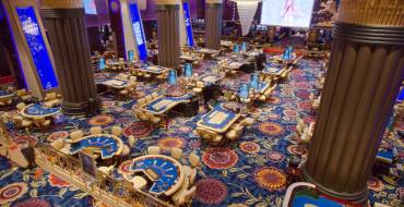 Cratos Premium Casino: Gambling area