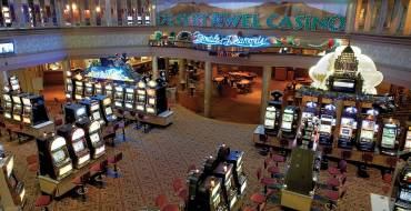 Desert Jewel Casino: Gambling area