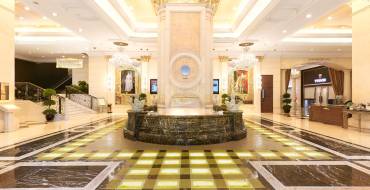 Emperor Palace Casino Macau: Lobby