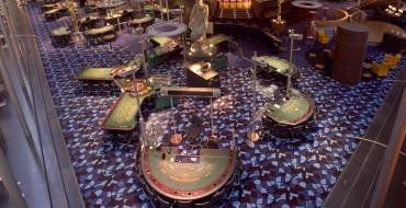 Holland Casino Breda: Blue tones in design