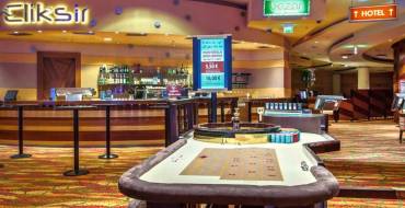 Mond Casino & Hotel: Tables